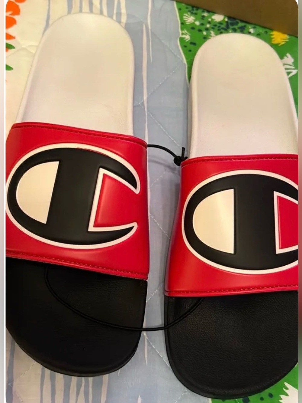 Champion Men's IPO SPLIT Scarlet/ Multi Slides Size 14 NWT